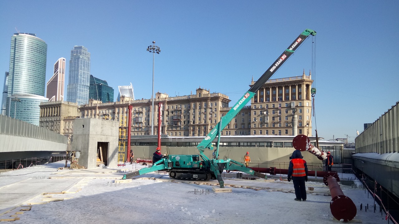Мини-кран паук Maeda MC305 автомобильный мост